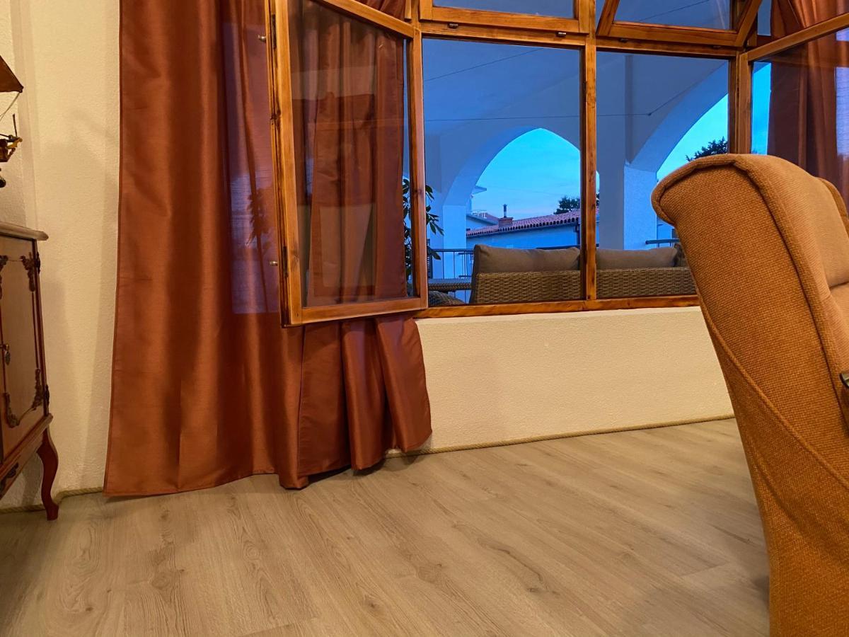 Summer Breeze Baška Voda Buitenkant foto